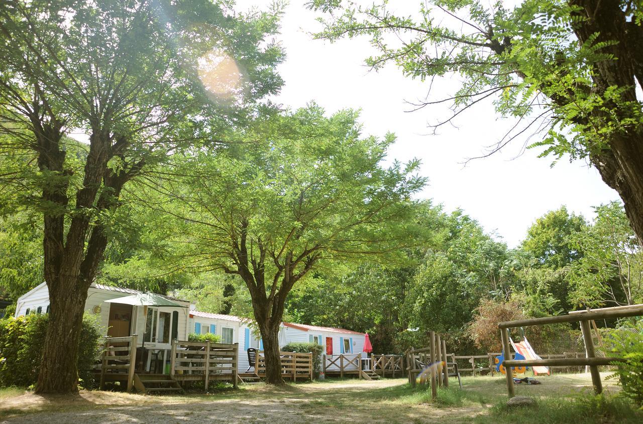 Готель Camping La Boheme Турнон-сюр-Рон Екстер'єр фото